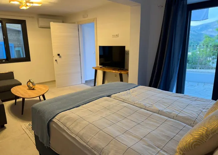 White Sea Πανσιόν 3*