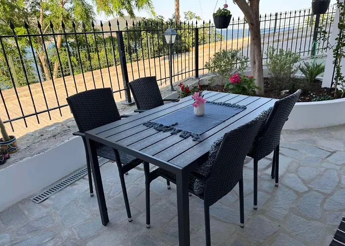 White Sea Πανσιόν Καβάλα