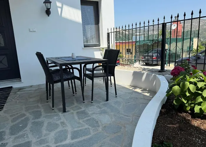 Πανσιόν White Sea